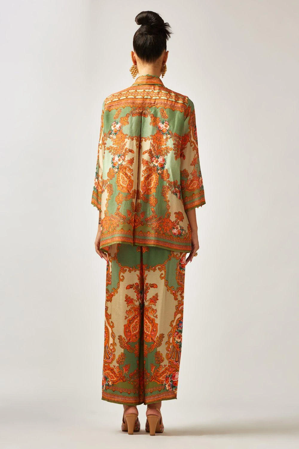 Rajdeep Ranawat Maizah Serene Green Floral Printed Shirt Top 7 Rajdeep Ranawat Maizah Serene Green Floral Printed Shirt Top - Image 5