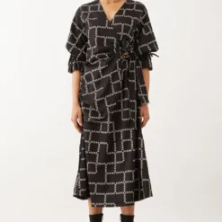 SNOB Black Chevron Printed Wrap Style Dress