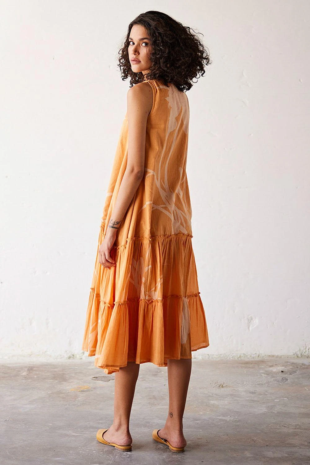 Khara Kapas Orange Floral Lino Printed Dress 6 Khara Kapas Orange Floral Lino Printed Dress - Image 4
