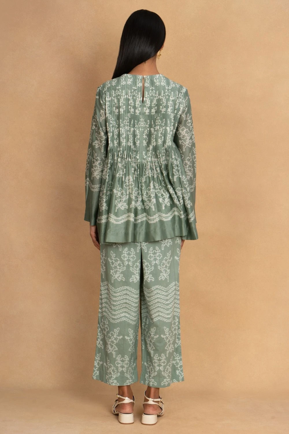 Ikai Granite Green Shibori Top 7 Ikai Granite Green Shibori Top - Image 5