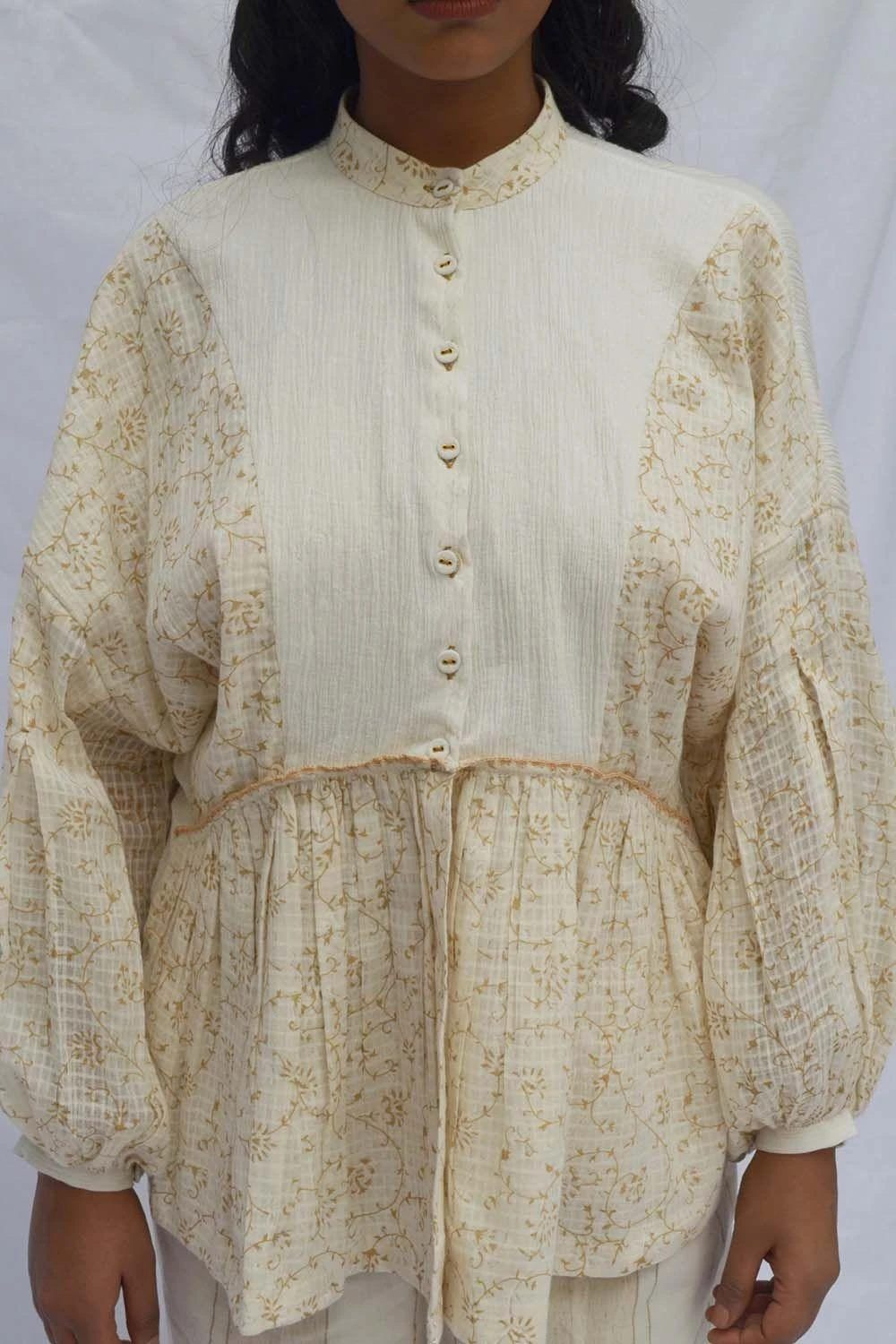 Ahmev Buttoned Top With Box Pleated Sleeves 4 Ahmev Buttoned Top With Box Pleated Sleeves - Image 2