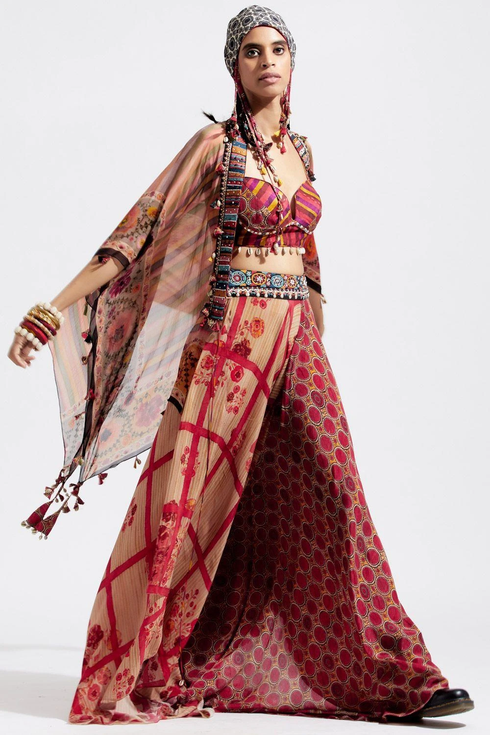 Aseem Kapoor Kama Sindoor Blouse 6 Aseem Kapoor Kama Sindoor Blouse - Image 4