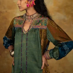 Sunira Designs Mirch Masala Short Yoke Green Shirt -Outlet Loometta Store aw2112a 4