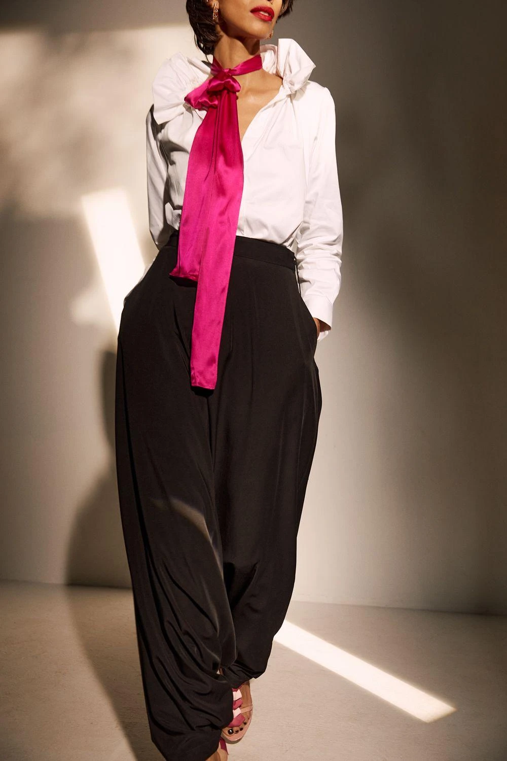 431-88 By Shweta Kapur Harem Black Pants 5 431-88 By Shweta Kapur Harem Black Pants - Image 3