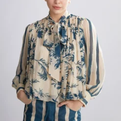 KoAi Cream Floral Printed Shirt With Bow -Outlet Loometta Store kofw20070 4