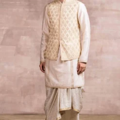 Outlet Loometta Store 20 Tarun Tahiliani Men Ivory Chikankari Embroidered Bundi Jacket