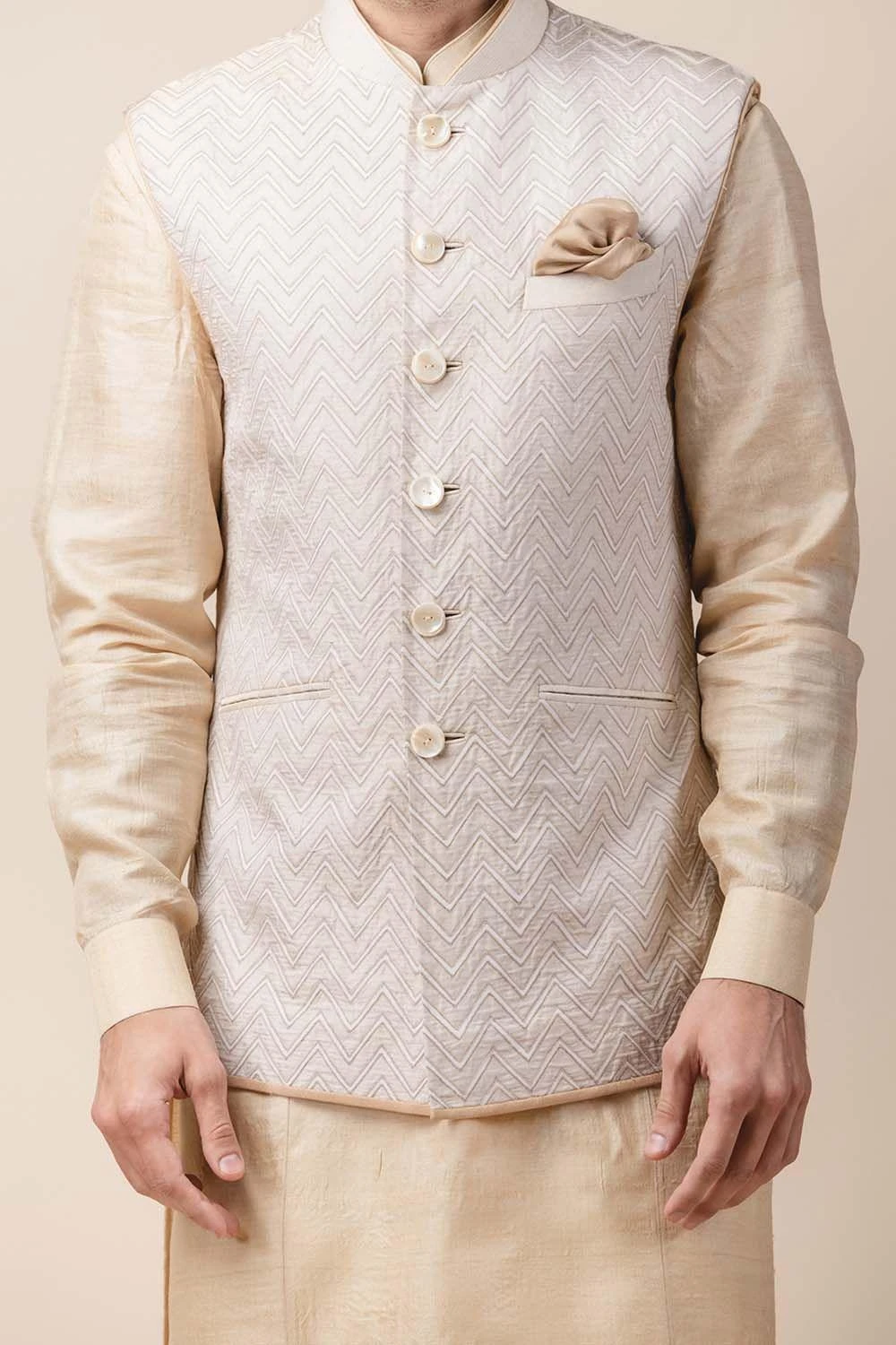 Tarun Tahiliani Men Ivory Applique Bundi Jacket 5 Tarun Tahiliani Men Ivory Applique Bundi Jacket - Image 3